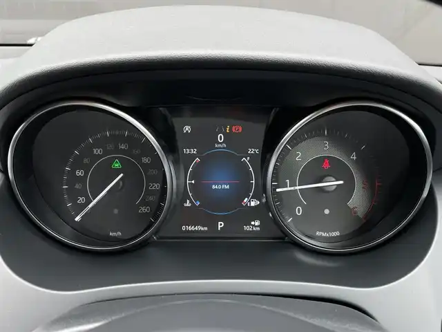 ジャガー Ｅペース 180PS 長野県 2019(令1)年 1.7万km 黒 1オーナー /純正ナビ /360°カメラ /フルセグTV /パークアシスト/AppleCarPlay AndroidAuto bluetooth /パワーバックドア /LEDヘッドライト /ACC /レーンキープアシスト /純正アルミ /ETC2.0 /スマートキー