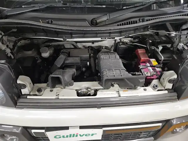 スズキ スペーシア ギア HYBRID XZターボ 宮崎県 2020(令2)年 1.2万km ピュアホワイトP カロッツェリア8型ナビ/フルセグTV/両側パワースライドドア/全方位モニター用カメラパッケージ/ビルトインETC/アダプティブクルーズコントロール/リアパーキングセンサー/セーフティサポート/・デュアルカメラブレーキサポート/・後退時ブレーキサポート/・前後誤発進抑制機能/・車線逸脱警報機能/・ふらつき警報機能/・ハイビームアシスト/・先行車発進お知らせ機能/IC付ターボ/LEDヘッドランプ/革巻きステアリング/パドルシフト/前席シートヒーター/純正14インチアルミホイール/キーレスプッシュスタートシステム/禁煙車