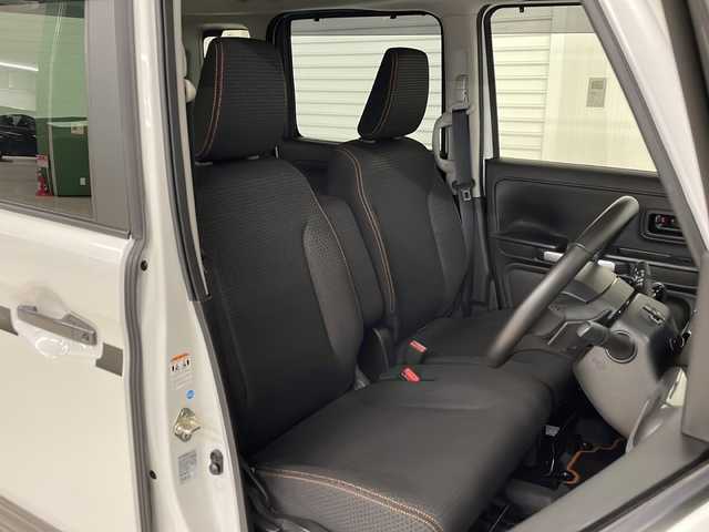 スズキ スペーシア ギア HYBRID XZターボ 熊本県 2020(令2)年 1.2万km ピュアホワイトP カロッツェリア8型ナビ/フルセグTV/両側パワースライドドア/全方位モニター用カメラパッケージ/ビルトインETC/アダプティブクルーズコントロール/リアパーキングセンサー/セーフティサポート/・デュアルカメラブレーキサポート/・後退時ブレーキサポート/・前後誤発進抑制機能/・車線逸脱警報機能/・ふらつき警報機能/・ハイビームアシスト/・先行車発進お知らせ機能/IC付ターボ/LEDヘッドランプ/革巻きステアリング/パドルシフト/前席シートヒーター/純正14インチアルミホイール/キーレスプッシュスタートシステム/禁煙車