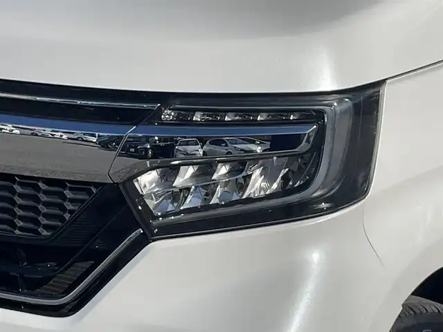 ホンダ Ｎ ＢＯＸ カスタム G L ホンダセンシング 佐賀県 2018(平30)年 10.4万km プラチナホワイトパール こちらは現金またはオートローンご利用時の価格です/自社ローンご希望の方は別途その旨お申付け下さい/禁煙車　/ツートン　/パナソニックナビ ＴＶ ＢＴオーディオ　/ＤＶＤ ＣＤ　/バックカメラ　　/両側電動ドア