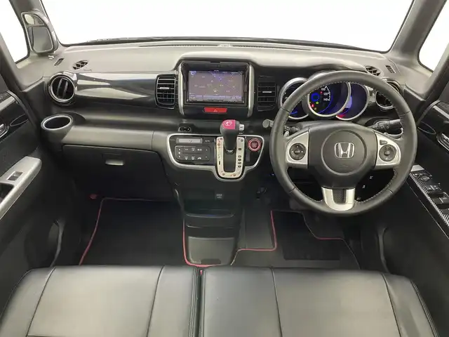 ホンダ Ｎ ＢＯＸ カスタム G ターボ Lパッケージ 愛知県 2015(平27)年 6.9万km スマートブラック 社外ナビ　両側パワスラ　バックカメラ　パドルシフト　禁煙車　フルセグ　DVD　ハーフレザー　クルコン　HIDオートライト　フォグランプ　ETC　純正フロアマット　Bluetooth　ECON　純正１５型AW　プッシュスタート　スマートキー