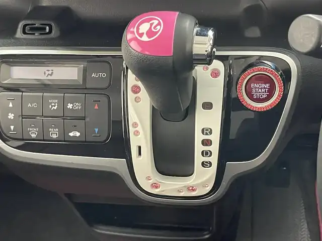 ホンダ Ｎ ＢＯＸ カスタム G ターボ Lパッケージ 愛知県 2015(平27)年 6.9万km スマートブラック 社外ナビ　両側パワスラ　バックカメラ　パドルシフト　禁煙車　フルセグ　DVD　ハーフレザー　クルコン　HIDオートライト　フォグランプ　ETC　純正フロアマット　Bluetooth　ECON　純正１５型AW　プッシュスタート　スマートキー