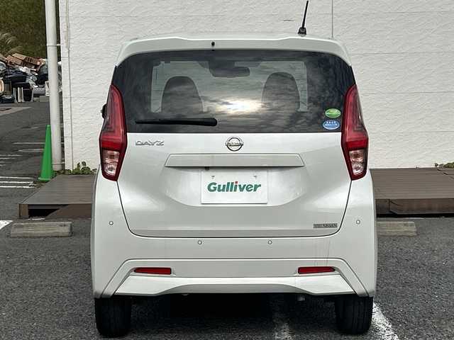 日産 デイズ X 千葉県 2020(令2)年 7.8万km ホワイトパール ９型ナビＭＭ３１９Ｄ－Ｌ　全方位カメラ　フルセグ　ＢＴ　音楽録音　エマブレ　ＥＴＣ　スマートキー　プッシュスタート　ステアスイッチ　マット　バイザー　全方位付ルームミラー　１４インチＡＷ　ＦＲソナー