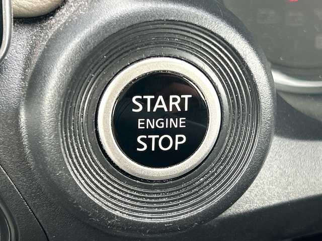 日産 デイズ X 千葉県 2020(令2)年 7.8万km ホワイトパール ９型ナビＭＭ３１９Ｄ－Ｌ　全方位カメラ　フルセグ　ＢＴ　音楽録音　エマブレ　ＥＴＣ　スマートキー　プッシュスタート　ステアスイッチ　マット　バイザー　全方位付ルームミラー　１４インチＡＷ　ＦＲソナー