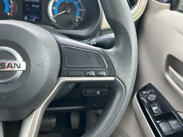 日産 デイズ X 千葉県 2020(令2)年 7.8万km ホワイトパール ９型ナビＭＭ３１９Ｄ－Ｌ　全方位カメラ　フルセグ　ＢＴ　音楽録音　エマブレ　ＥＴＣ　スマートキー　プッシュスタート　ステアスイッチ　マット　バイザー　全方位付ルームミラー　１４インチＡＷ　ＦＲソナー