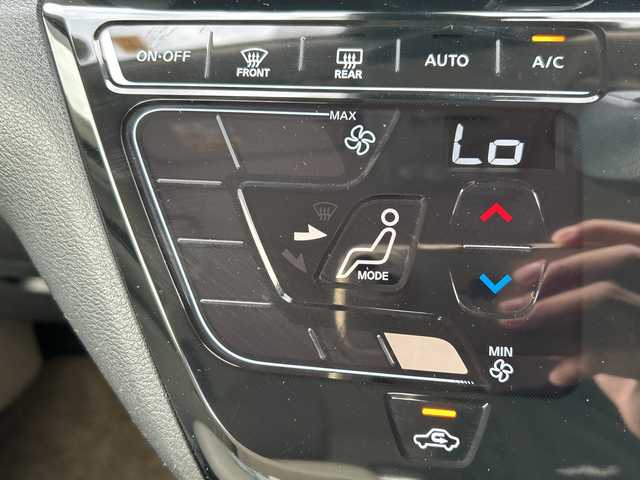 日産 デイズ X 千葉県 2020(令2)年 7.8万km ホワイトパール ９型ナビＭＭ３１９Ｄ－Ｌ　全方位カメラ　フルセグ　ＢＴ　音楽録音　エマブレ　ＥＴＣ　スマートキー　プッシュスタート　ステアスイッチ　マット　バイザー　全方位付ルームミラー　１４インチＡＷ　ＦＲソナー