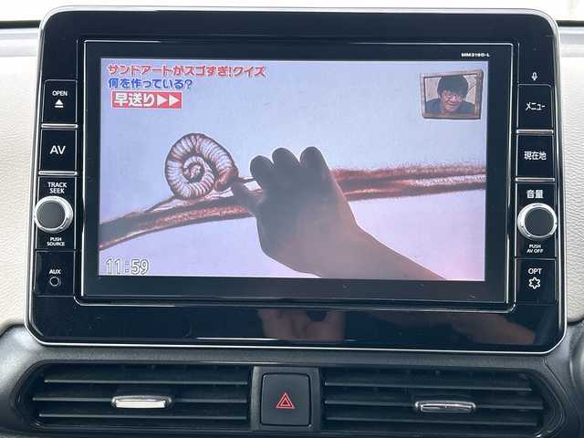 日産 デイズ X 千葉県 2020(令2)年 7.8万km ホワイトパール ９型ナビＭＭ３１９Ｄ－Ｌ　全方位カメラ　フルセグ　ＢＴ　音楽録音　エマブレ　ＥＴＣ　スマートキー　プッシュスタート　ステアスイッチ　マット　バイザー　全方位付ルームミラー　１４インチＡＷ　ＦＲソナー