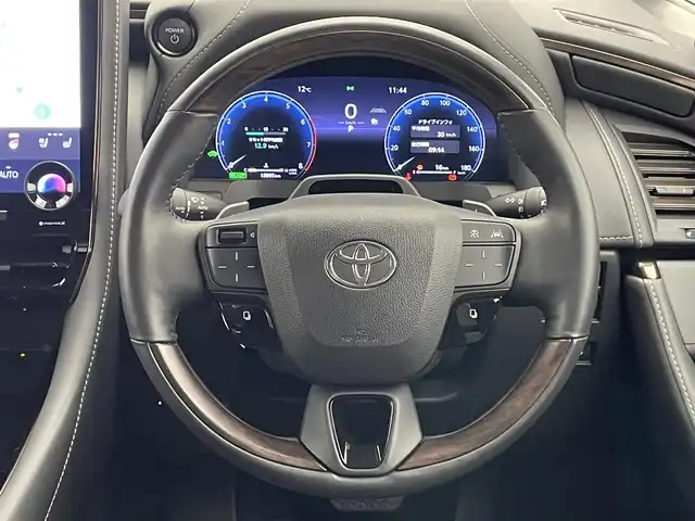 トヨタ アルファードハイブリット Z 愛知県 2023(令5)年 1.5万km ブラック 純正１４型ナビ　左右独立ムーンルーフ　モデリスタエアロ　トヨタチームメイト　アドバンスドパーク　カラーＨＵＤ　純正１２．１後席モニター　デジタルインナーミラー　ＨＤＭＩ　ＡＣ１００Ｖ　衝突軽減　禁煙車　モデリスタREGAL DIGNITY STYLE+クールシャインキット　モデリスタシグネチャーイルミブレード　イルミルーフスポイラー　寒冷地仕様　パワーバックドア　黒レザーシート　シートヒーター　シートベンチレーション　ステアリングヒーター　オットマン　前後ドラレコ　　セーフティセンス　BSM　車線逸脱　追従クルコン　パノラミックビューモニター　コーナーセンサー　