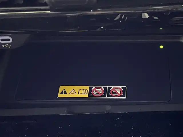 トヨタ アルファードハイブリット Z 愛知県 2023(令5)年 1.5万km ブラック 純正１４型ナビ　左右独立ムーンルーフ　モデリスタエアロ　トヨタチームメイト　アドバンスドパーク　カラーＨＵＤ　純正１２．１後席モニター　デジタルインナーミラー　ＨＤＭＩ　ＡＣ１００Ｖ　衝突軽減　禁煙車　モデリスタREGAL DIGNITY STYLE+クールシャインキット　モデリスタシグネチャーイルミブレード　イルミルーフスポイラー　寒冷地仕様　パワーバックドア　黒レザーシート　シートヒーター　シートベンチレーション　ステアリングヒーター　オットマン　前後ドラレコ　　セーフティセンス　BSM　車線逸脱　追従クルコン　パノラミックビューモニター　コーナーセンサー　