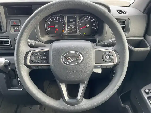 ダイハツ アトレー バン RS 岡山県 2022(令4)年 4万km シャイニングホワイトパール 登録時走行距離：39206km/ワンオーナー/禁煙車/4WD/ルーフキャリア/ATOTOディスプレイオーディオ/クルーズコントロール(追従走行あり)/衝突被害軽減システム/車線逸脱警報（レーンキープアシスト）/コーナーセンサー/ドライブレコーダー/ビルトインETC/両側パワースライドドア/ステアリングスイッチ/デジタルインナーミラー/純正LEDヘッドライト/フォグライト/オートライト/プッシュスタート/スマートキー/スペアキー/アイドリングストップ/純正ホイールカバー/電動格納ミラー/フロアマット/横滑防止装置/盗難防止装置/取扱説明書/新車時整備手帳（保証書）