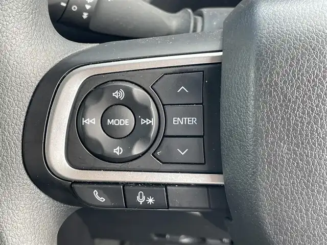 ダイハツ アトレー バン RS 岡山県 2022(令4)年 4万km シャイニングホワイトパール 登録時走行距離：39206km/ワンオーナー/禁煙車/4WD/ルーフキャリア/ATOTOディスプレイオーディオ/クルーズコントロール(追従走行あり)/衝突被害軽減システム/車線逸脱警報（レーンキープアシスト）/コーナーセンサー/ドライブレコーダー/ビルトインETC/両側パワースライドドア/ステアリングスイッチ/デジタルインナーミラー/純正LEDヘッドライト/フォグライト/オートライト/プッシュスタート/スマートキー/スペアキー/アイドリングストップ/純正ホイールカバー/電動格納ミラー/フロアマット/横滑防止装置/盗難防止装置/取扱説明書/新車時整備手帳（保証書）