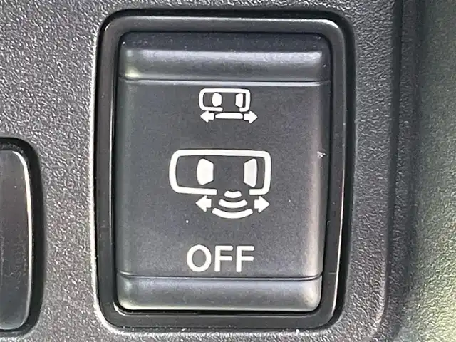 日産 セレナ マルチベッド e－パワーHWS V 兵庫県 2023(令5)年 3.9万km 白 純正12インチディスプレイオーディオ/マルチベッドキッド/アラウンドビューモニター/両側パワースライドドア/デジタルインナーミラー/シートヒーター/ステアリングヒーター/ビルトインETC/Bluetooth接続/アップルカープレイ/アンドロイドオート/フルセグTV/スイッチスタート/LEDヘッドライト/オートライト