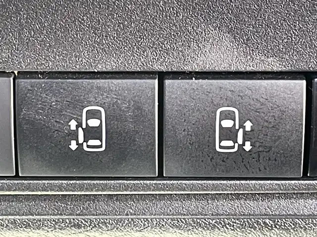 日産 セレナ マルチベッド e－パワーHWS V 兵庫県 2023(令5)年 3.9万km 白 純正12インチディスプレイオーディオ/マルチベッドキッド/アラウンドビューモニター/両側パワースライドドア/デジタルインナーミラー/シートヒーター/ステアリングヒーター/ビルトインETC/Bluetooth接続/アップルカープレイ/アンドロイドオート/フルセグTV/スイッチスタート/LEDヘッドライト/オートライト