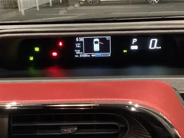 トヨタ アクア S 愛知県 2017(平29)年 3.8万km スーパーレッドⅤ スマートキー　プッシュスタート　純正ＳＤナビ　フルセグ　バックカメラ　フルセグ　シートヒーター　ドライブレコーダー　オートライト　ＡＨＢ　ＬＤＡ　ＰＣＳ　社外アルミ　ビルトインＥＴＣ　Ｂｌｕｅｔｏｏｔ