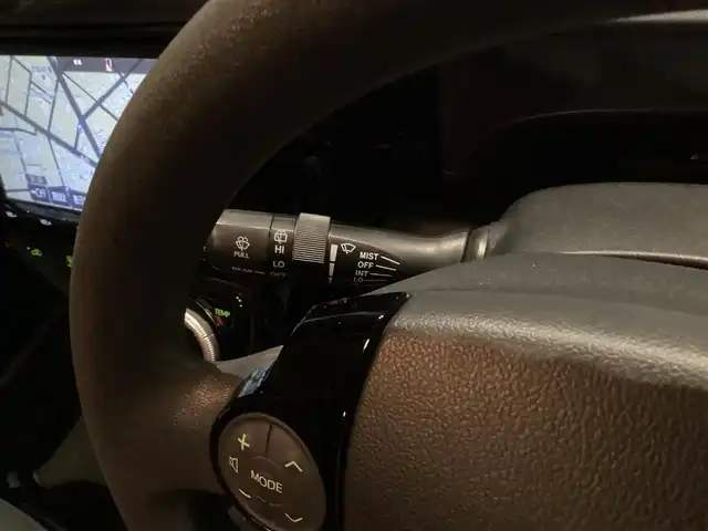 トヨタ アクア S 愛知県 2017(平29)年 3.8万km スーパーレッドⅤ スマートキー　プッシュスタート　純正ＳＤナビ　フルセグ　バックカメラ　フルセグ　シートヒーター　ドライブレコーダー　オートライト　ＡＨＢ　ＬＤＡ　ＰＣＳ　社外アルミ　ビルトインＥＴＣ　Ｂｌｕｅｔｏｏｔ