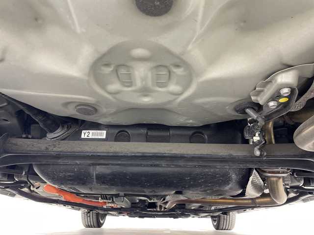 トヨタ アクア 神奈川県 2018(平30)年 3.4万km シルバー 純正9インチナビ/セーフティセンスC/サイドエアロ/バックカメラ/ETC/LEDヘッドライト/カーテシランプ/シートヒーター/ドライブレコーダー前後/クルーズコントロール/スマートキー/衝突軽減システム/横滑り防止装置/車線逸脱警報/アイドリングストップ/フォグランプ/オートライト/ウィンカーミラー/電動格納ミラー/プッシュスタート