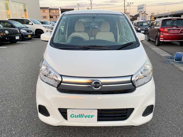 日産 デイズ J 石川県 2018(平30)年 5.2万km 白 社外メモリーナビ　フルセグＴＶ　ＥＴＣ　キーレス　ベンチシート　電動ミラー