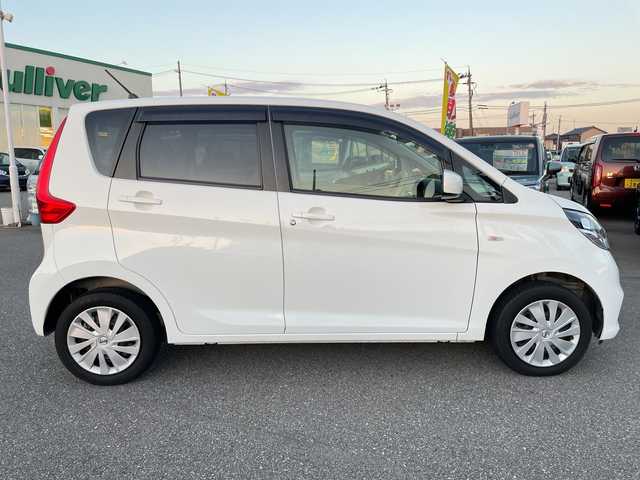 日産 デイズ J 石川県 2018(平30)年 5.2万km 白 社外メモリーナビ　フルセグＴＶ　ＥＴＣ　キーレス　ベンチシート　電動ミラー