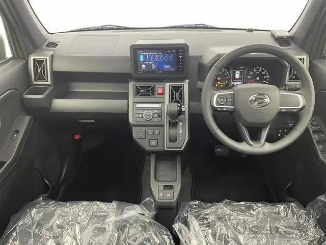 ダイハツ タフト G クロムベンチャー 宮城県 2024(令6)年 0.5万km フォレストカーキメタリック プッシュスタート/パワーステアリング/パワーウィンドウ/社外メモリナビ（AM/FM/BT/CD/DVD）/純正アルミホイール/シートヒーター/ABS/横滑り防止機能/オートライト/衝突軽減システム/コーナーセンサー/LEDヘッドライト/Wサイドエアバック/バックカメラ/スマートキー