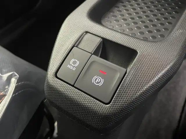 ダイハツ タフト G クロムベンチャー 宮城県 2024(令6)年 0.5万km フォレストカーキメタリック プッシュスタート/パワーステアリング/パワーウィンドウ/社外メモリナビ（AM/FM/BT/CD/DVD）/純正アルミホイール/シートヒーター/ABS/横滑り防止機能/オートライト/衝突軽減システム/コーナーセンサー/LEDヘッドライト/Wサイドエアバック/バックカメラ/スマートキー