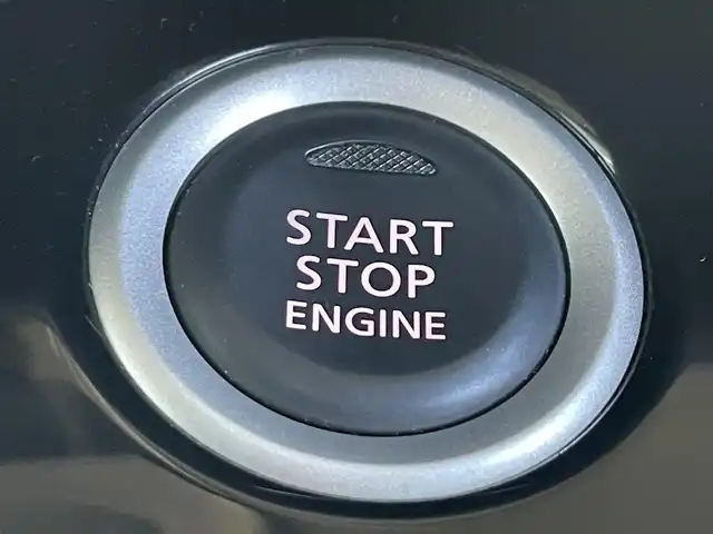 日産 デイズ ルークス ハイウェイスターX Gパッケージ 滋賀県 2017(平29)年 3.2万km ホワイトパール 純正ナビ/（CD/DVD/フルセグTV/USB/SD/BT）/インテリジェントエマージェンシーブレーキ/ハイビームアシスト/アラウンドビューモニター/ETC/ドライブレコーダー/両側パワースライドドア/LEDヘッドライト/純正15インチAW