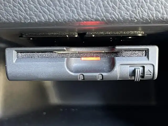 日産 デイズ ルークス ハイウェイスターX Gパッケージ 滋賀県 2017(平29)年 3.2万km ホワイトパール 純正ナビ/（CD/DVD/フルセグTV/USB/SD/BT）/インテリジェントエマージェンシーブレーキ/ハイビームアシスト/アラウンドビューモニター/ETC/ドライブレコーダー/両側パワースライドドア/LEDヘッドライト/純正15インチAW