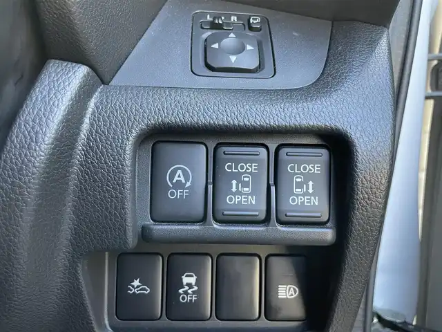 日産 デイズ ルークス ハイウェイスターX Gパッケージ 滋賀県 2017(平29)年 3.2万km ホワイトパール 純正ナビ/（CD/DVD/フルセグTV/USB/SD/BT）/インテリジェントエマージェンシーブレーキ/ハイビームアシスト/アラウンドビューモニター/ETC/ドライブレコーダー/両側パワースライドドア/LEDヘッドライト/純正15インチAW