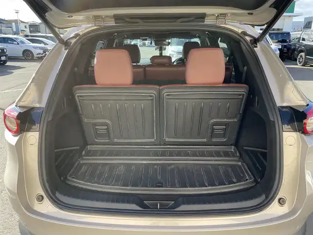 マツダ ＣＸ－８ XD エクスクルーシブモード 東京都 2022(令4)年 4万km プラチナクォーツメタリック 純正ナビ/4WD/サンルーフ/アラウンドビューモニター/BOSE/フルセグTV/Bluetooth/USB/FM/AM/ブラインドスポットモニター/レーダークルーズコントロール/ヘッドアップディスプレイ/パワーバックドア/前席、2列目シートヒーター/前席シートベンチレーション/前席パワーシート/運転席メモリーシート/ETC2.0/衝突軽減装置/車線逸脱警報装置/横滑り防止装置/前後ドライブレコーダー/純正LEDライト/純正フロアマット/純正サイドバイザー/置くだけ充電/スマートキー