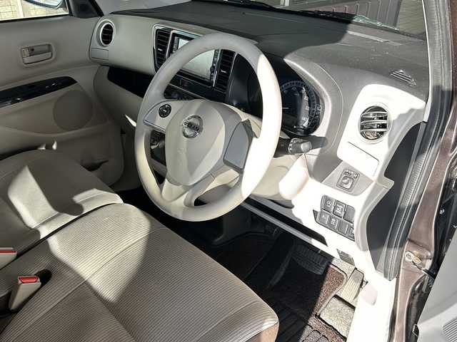 日産 デイズ ルークス X 静岡県 2020(令2)年 1.6万km アッシュブラウンM 純正ナビ/フルセグ/CD/DVD/BT/全方位カメラ/片側パワースライドドア/ETC/エマージェンシーブレーキ/ハロゲンヘッドライト/社外アルミ/スマートキー/スペアキー