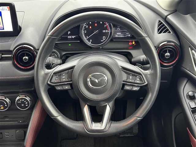 マツダ ＣＸ－３ 20S プロアクティブ 東京都 2017(平29)年 2.3万km ディープクリスタルブルーマイカ 禁煙車　/純正ナビ（ＣＤ・ＤＶＤ・フルセグ・ＢＴ・ＳＤ・ＡＵＸ・ＵＳＢ）/バックカメラ　/ＥＴＣ　/社外前後ドライブレコーダー　/後ろのみコーナーセンサー　/レーダークルーズコントロール　/ブラインドスポットモニター/ヘッドアップディスプレイ/アイドリングストップ/レーンキープアシスト/横滑り防止/純正フロアマット/純正１８インチAW/オートライト/LEDヘッドライト/スマートキー/プッシュスタート