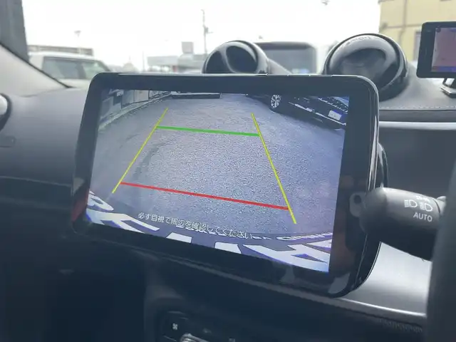 スマート ＭＣＣ スマート フォーフォー BRABUS エクスクルーシブ レッドLTD 静岡県 2017(平29)年 4.2万km 赤 /特別仕様車/アイドリングストップ/ターボ/社外ナビ/バックカメラ/地デジ/黒革シート/シートヒーター/フロントスポイラー/スペアキー×１/ETC/新車時整備手帳/　　【保証書】/取扱説明書/