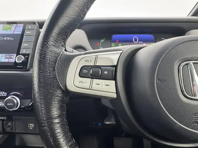ホンダ フィット e:HEVクロスター 愛知県 2020(令2)年 5.6万km プレミアムサンライトホワイトパール 純正9インチナビ　/（フルセグ/BT/CD/DVD） /レーダークルーズコントロール　/バックモニター　/コーナーセンサー　/衝突軽減システム　/レーンキープアシスト　/オートライト　/電動格納ミラー　/ドライブレコーダー　/ETC/社外AW（BALMINUM）　