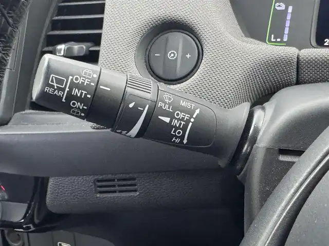 ホンダ フィット e:HEVクロスター 愛知県 2020(令2)年 5.6万km プレミアムサンライトホワイトパール 純正9インチナビ　/（フルセグ/BT/CD/DVD） /レーダークルーズコントロール　/バックモニター　/コーナーセンサー　/衝突軽減システム　/レーンキープアシスト　/オートライト　/電動格納ミラー　/ドライブレコーダー　/ETC/社外AW（BALMINUM）　