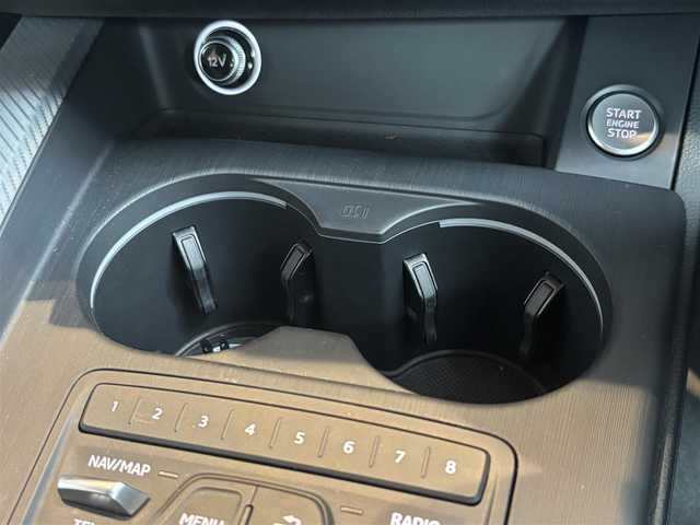 アウディ Ａ４ オールロードクワトロ アブソリュート 宮城県 2019(令1)年 3.8万km クワンタムグレー １２５台限定車/アシスタンスＰＫＧ/バーチャルコックピット/ＭＭＩナビゲーションシステム/フルセグＴＶ/全方位カメラ/ブラックレザーシート/シートヒーター/パワーシート/マトリクスＬＥＤヘッドライト/専用１９インチブラックＡＷ/アドバンストキー/パワーバックドア