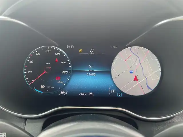 メルセデス・ベンツ ＧＬＣ２２０ d 4マチック AMGライン 栃木県 2020(令2)年 6.2万km オブシディアンブラック ワンオーナー /スライディングサンルーフ/本革シート/パワーシート /全席シートヒーター /前席ベンチレーター/前席リラクゼーションシート/エアサスペンション/キーレスゴー/ACC/レーンキープアシスト/ブラインドスポット /ナビ/全方位カメラ/フルセグTV/パワーバックドア/LEDヘッドライト/オートライト/パークトロニック /ブルメスターサウンド