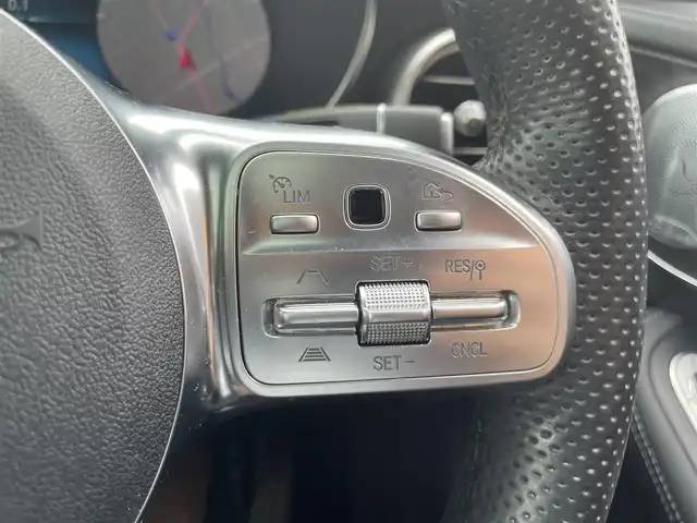 メルセデス・ベンツ ＧＬＣ２２０ d 4マチック AMGライン 栃木県 2020(令2)年 6.2万km オブシディアンブラック ワンオーナー /スライディングサンルーフ/本革シート/パワーシート /全席シートヒーター /前席ベンチレーター/前席リラクゼーションシート/エアサスペンション/キーレスゴー/ACC/レーンキープアシスト/ブラインドスポット /ナビ/全方位カメラ/フルセグTV/パワーバックドア/LEDヘッドライト/オートライト/パークトロニック /ブルメスターサウンド