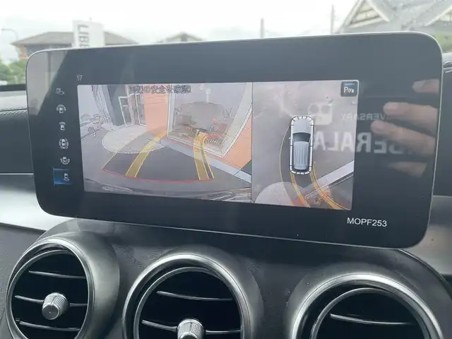 メルセデス・ベンツ ＧＬＣ２２０ d 4マチック AMGライン 栃木県 2020(令2)年 6.2万km オブシディアンブラック ワンオーナー /スライディングサンルーフ/本革シート/パワーシート /全席シートヒーター /前席ベンチレーター/前席リラクゼーションシート/エアサスペンション/キーレスゴー/ACC/レーンキープアシスト/ブラインドスポット /ナビ/全方位カメラ/フルセグTV/パワーバックドア/LEDヘッドライト/オートライト/パークトロニック /ブルメスターサウンド