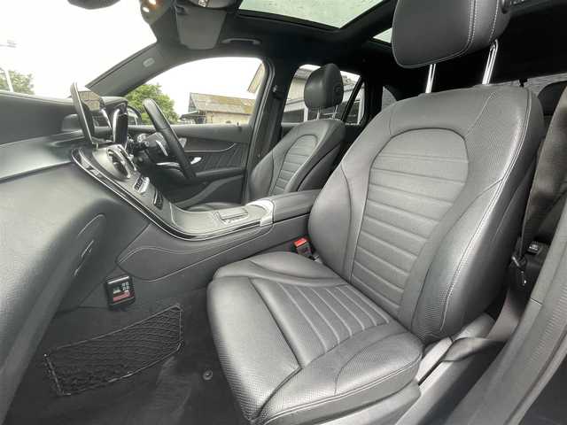 メルセデス・ベンツ ＧＬＣ２２０ d 4マチック AMGライン 栃木県 2020(令2)年 6.2万km オブシディアンブラック ワンオーナー /スライディングサンルーフ/本革シート/パワーシート /全席シートヒーター /前席ベンチレーター/前席リラクゼーションシート/エアサスペンション/キーレスゴー/ACC/レーンキープアシスト/ブラインドスポット /ナビ/全方位カメラ/フルセグTV/パワーバックドア/LEDヘッドライト/オートライト/パークトロニック /ブルメスターサウンド