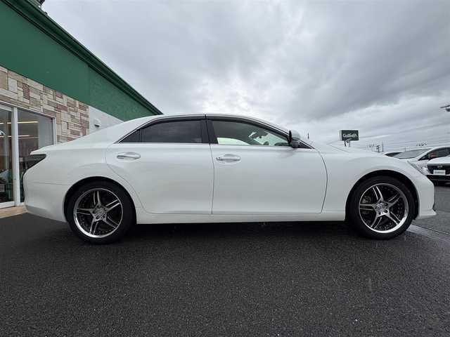トヨタ マークＸ 250G 徳島県 2019(令1)年 0.8万km ホワイトパールクリスタルシャイン 社外7型メモリナビ　CN-RE05WD/　フルセグTV/AM/FM/Bluetooth/SD/DISC/フォグライト/バックカメラ/ETC/追従式クルーズコントロール/LEDヘッドライト/スマートキー/プッシュスタート/全周囲ドライブレコーダー/純正ドアバイザー/純正フロアマット/純正16インチアルミホイール