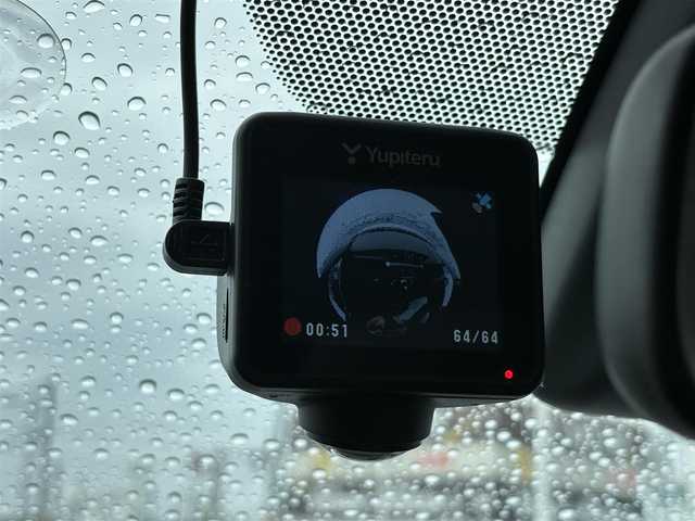 トヨタ マークＸ 250G 徳島県 2019(令1)年 0.8万km ホワイトパールクリスタルシャイン 社外7型メモリナビ　CN-RE05WD/　フルセグTV/AM/FM/Bluetooth/SD/DISC/フォグライト/バックカメラ/ETC/追従式クルーズコントロール/LEDヘッドライト/スマートキー/プッシュスタート/全周囲ドライブレコーダー/純正ドアバイザー/純正フロアマット/純正16インチアルミホイール