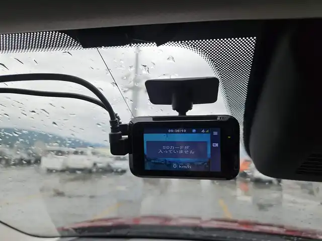マツダ アテンザ ワゴン XD プロアクティブ 鹿児島県 2018(平30)年 4.6万km ソウルレッドクリスタルM 6MT/サンルーフ/ワンオーナー/純正8型ナビ/　(Bluetooth/CD/DVD)/フルセグTV/360度ビューモニター/ETC/ドライブレコーダー/レーダークルーズコントロール/パーキングセンサー/i-ACTIVSENSE/・アドバンスドスマートシティブレーキサポート/・後退時スマートシティブレーキサポート/・スマートブレーキサポート/・レーンキープアシストシステム/・車線逸脱警報システム/・ブラインドスポットモニタリング/・ドライバーアテンションアラート/・交通標識認識システム/・アクティブドライビングディスプレイ/アダプティブLEDヘッドランプ/ツインターボ/本革巻きステアリング/ステアリングヒーター/前席シートヒーター/運転席ドライビングポジション機能/純正19インチアルミホイール/アドバンストキーレスエントリーシステム/禁煙車