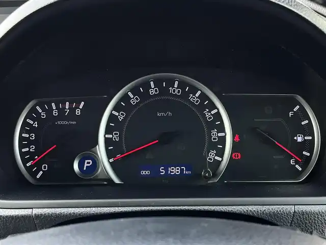 トヨタ ノア Si 奈良県 2014(平26)年 5.2万km ホワイトパールクリスタルシャイン 片側パワースライドドア/純正ナビ(フルセグTV/CD/DVD/AM・FM/BT)/バックカメラ/ビルトインETC/前後ドラレコ/LEDヘッドライト/純正16インチアルミホイール/後席サンシェード/ドアバイザー/スペアキー
