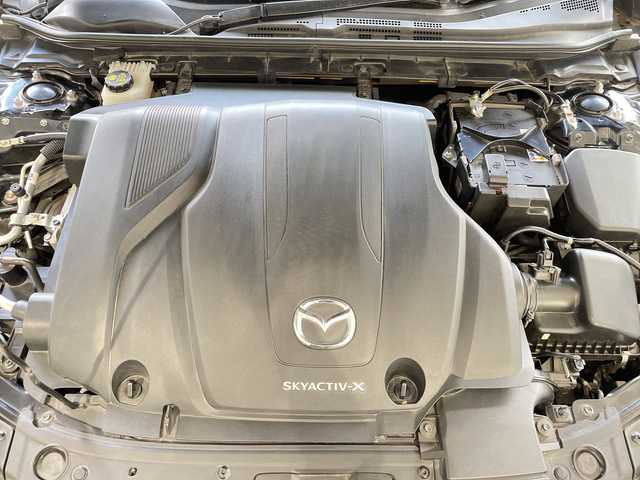 マツダ マツダ３ファストバック X バーガンディセレクション 新潟県 2019(令1)年 4.6万km ジェットブラックマイカ 4WD/360°セーフティパッケージ/　・360°ビューモニター/　・ドライバーモニタリング/Boseサウンドシステム＋12スピーカー/電動スライドガラスサンルーフ/衝突被害軽減システム/レーンキープアシスト/ブラインドスポットモニター/純正ナビ/　（フルセグTV/BT/HDMI/USB/CD/DVD/AM/FM）/レーダークルーズコントロール/LEDオートライト/革シート/シートヒーター/パワーシート/シートメモリー/純正18インチアルミホイール/ステアリングスイッチ/アイドリングストップ/USBポート/スマートキー/ETC
