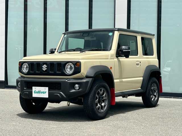 スズキ ジムニー シエラ JC 大阪府 2023(令5)年 0.6万km シフォンアイボリーメタリックブラック2トーンルーフ シートヒーター　/前後ドライブレコーダー　/クルーズコントロール　/ミュージックプレーヤー　/プッシュスタート　/バックカメラ　/衝突被害軽減ブレーキ　/ディスプレイオーディオ　/純正マット　/9インチ社外ナビ　/BT/ETC/アイドリングストップ