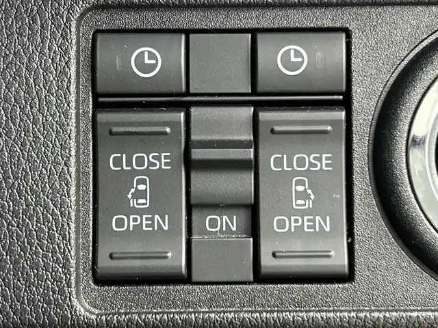 ダイハツ ムーヴ キャンバス セオリー G 愛知県 2022(令4)年 1.3万km レイクブルーメタリック 禁煙車/純正7インチディスプレイオーディオ/（AM/FM/CD/DVD/Bluetooth/USB)/バックカメラ/スマートアシストIII/・衝突軽減ブレーキ/。レーンキープアシスト/・オートマチックハイビーム/・クリアランスソナー/・誤発進抑制機能/ドライブレコーダー/シートヒーター/両側パワースライドドア/アイドリングストップ/スマートキー/スペアキー有/電子パーキング/オートホールド/純正フロアマット/横滑り防止装置/LEDヘッドライト/フロントフォグライト