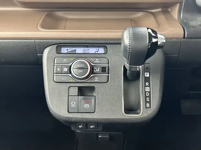 ダイハツ ムーヴ キャンバス セオリー G 愛知県 2022(令4)年 1.3万km レイクブルーメタリック 禁煙車/純正7インチディスプレイオーディオ/（AM/FM/CD/DVD/Bluetooth/USB)/バックカメラ/スマートアシストIII/・衝突軽減ブレーキ/。レーンキープアシスト/・オートマチックハイビーム/・クリアランスソナー/・誤発進抑制機能/ドライブレコーダー/シートヒーター/両側パワースライドドア/アイドリングストップ/スマートキー/スペアキー有/電子パーキング/オートホールド/純正フロアマット/横滑り防止装置/LEDヘッドライト/フロントフォグライト