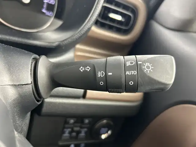 ダイハツ ムーヴ キャンバス セオリー G 愛知県 2022(令4)年 1.3万km レイクブルーメタリック 禁煙車/純正7インチディスプレイオーディオ/（AM/FM/CD/DVD/Bluetooth/USB)/バックカメラ/スマートアシストIII/・衝突軽減ブレーキ/。レーンキープアシスト/・オートマチックハイビーム/・クリアランスソナー/・誤発進抑制機能/ドライブレコーダー/シートヒーター/両側パワースライドドア/アイドリングストップ/スマートキー/スペアキー有/電子パーキング/オートホールド/純正フロアマット/横滑り防止装置/LEDヘッドライト/フロントフォグライト