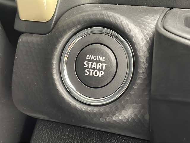 スズキ ハスラー HYBRID G 沖縄県 2025(令7)年 0.1千km ソフトベージュメタリック スズキセーフティサポート搭載車/前席シートヒーター/リアコーナーセンサー/レーダークルーズコントロール/LEDヘッドライト/プッシュスタート/スマートキー/スペアキー/オートエアコン/電動格納ミラー　