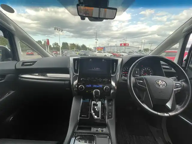 トヨタ アルファード S Cパッケージ 栃木県 2022(令4)年 12万km ホワイトパールクリスタルシャイン トヨタセーフティセンス/純正ナビ/フルセグTV/TVキャンセラー/CD/DVDデッキ/デジタルインナーミラー/スペアタイヤ/バックカメラ/ビルトインETC/黒革シート/パワーシート/シートヒーター/エアシート/パワーバックドア/両側パワースライドドア/三眼LEDライト/レーダークルーズコントロール/ウッドコンビステアリング/ステアリングリモコン/スマートキー×2/純正18インチAW