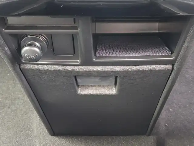 三菱 デリカＤ：５ シャモニー 東京都 2025(令7)年 0.1千km 黒 4WD/登録済み未使用車/オリジナルナビ取付パッケージ/リアモニター取付パッケージ/アラウンドビューカメラ/レーダークルーズコントロール/純正18インチAW/両側パワースライドドア/電動リアゲート/パワーシート/シートヒーター/100V充電/ハンドルヒーター/ブラインドスポットモニター/パドルシフト/LEDヘッドライト/フォグランプ